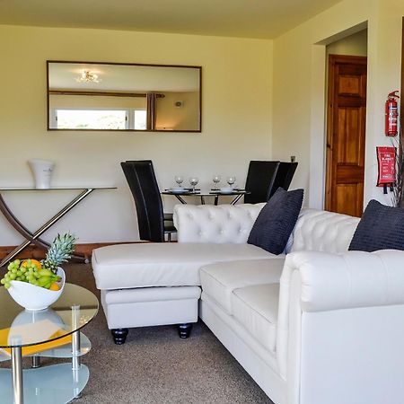 Seaviews And Hot Tub At The Fairways - Uk39821 Villa Портпатрик Екстериор снимка